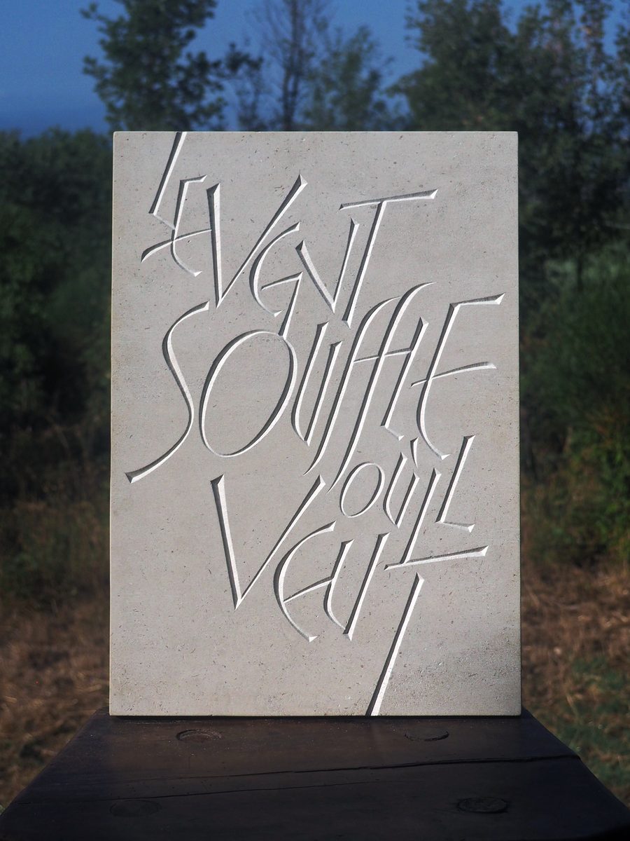 Le Vent souffle où il veut, Portland stone